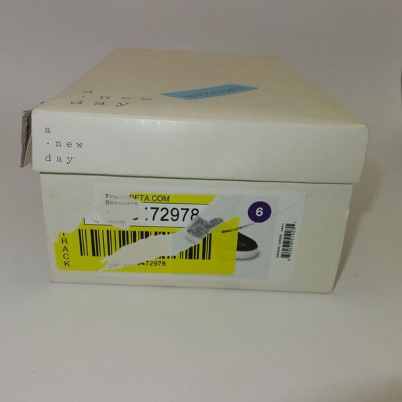 A New Day Frankie Slip On Black Boat Shoes Women's 6 NEW - Picture 7 of 7